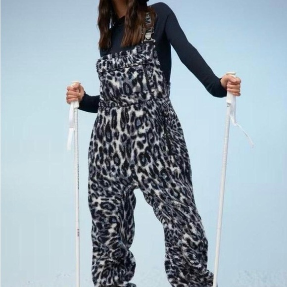 Free People Printed Hit The Slopes Overalls SZ XL MSRP$228